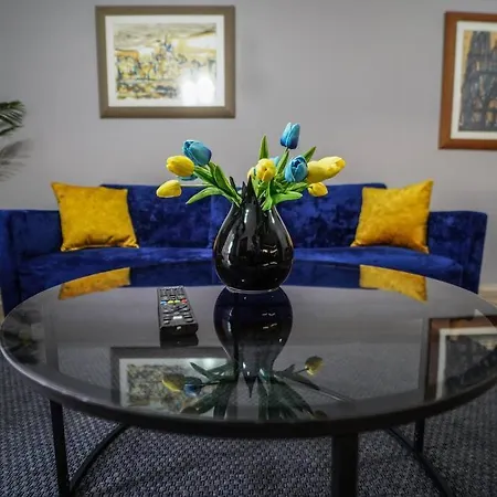 22°bs *pazari View Тирана