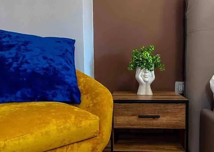 22°bs *pazari View Тирана