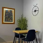 Apartment 22°bs *pazari View Tirana
